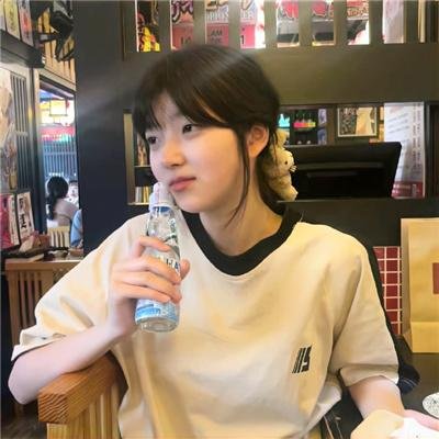 长眠之后三个姐姐为我白了头